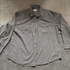 Wrangler Men's Black and White Geometric Shirt snap button